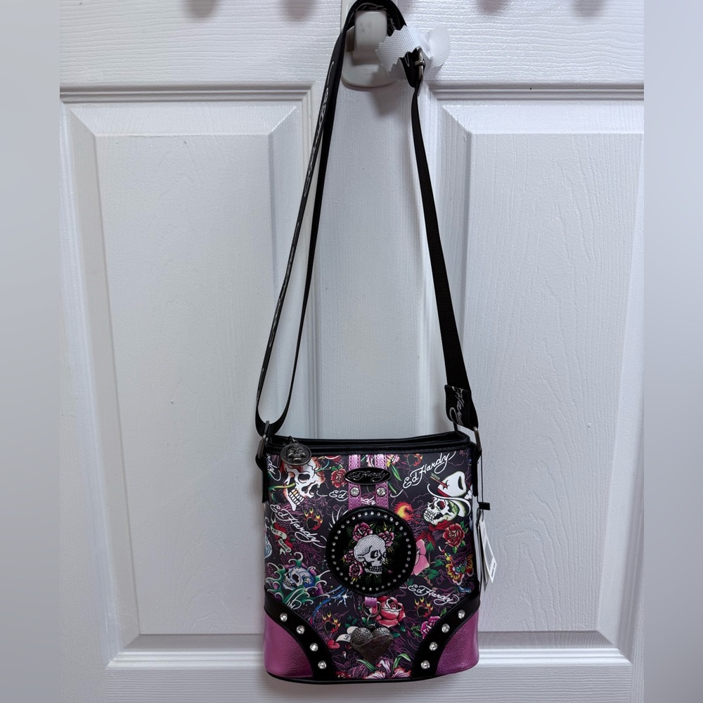 NWT Ed Hardy Skull ☠️ and Roses 🌹 Crossbody Bag - Picture 1 of 8